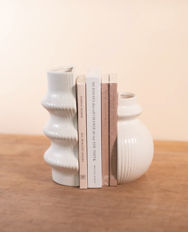 Claude Vase Bookend