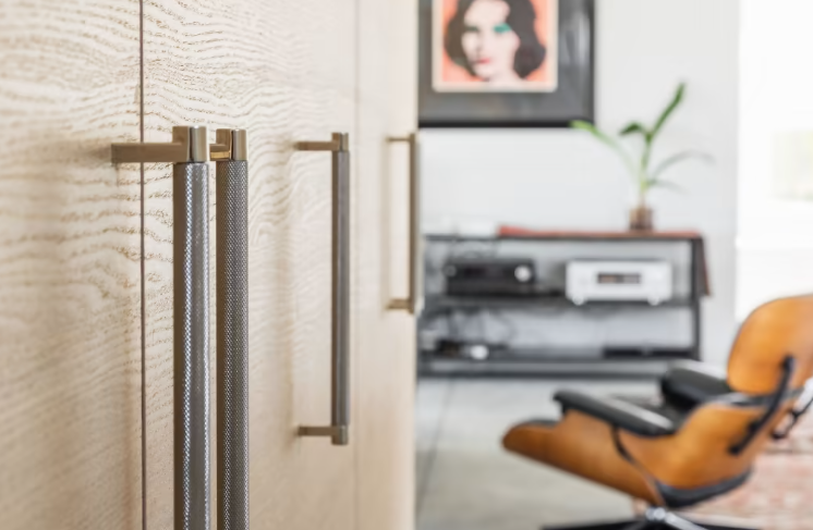 Select Rectangular Knurled Cabinet Pull
