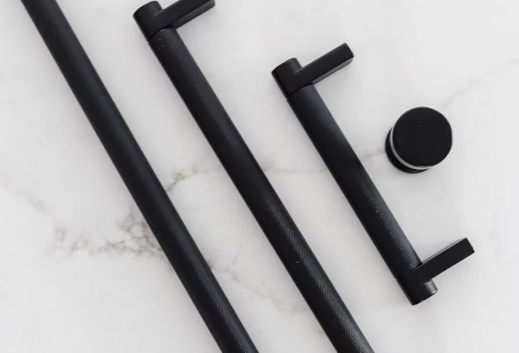 Select Rectangular Knurled Cabinet Pull